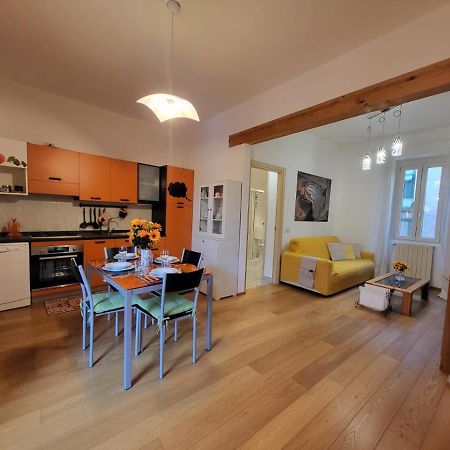 Appartamento Orange Lago Verbania Buitenkant foto