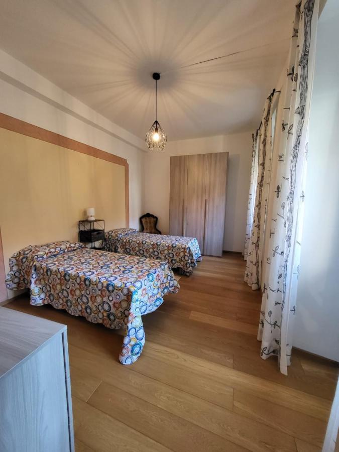 Appartamento Orange Lago Verbania Buitenkant foto